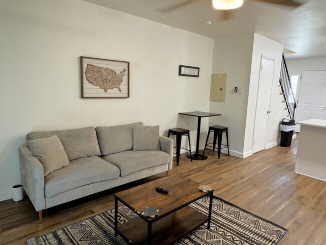 624 S Cedar St in Little Rock, AR - Building Photo - Building Photo