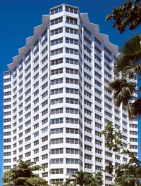 Tower 3 in Miami, FL - Building Photo - Building Photo