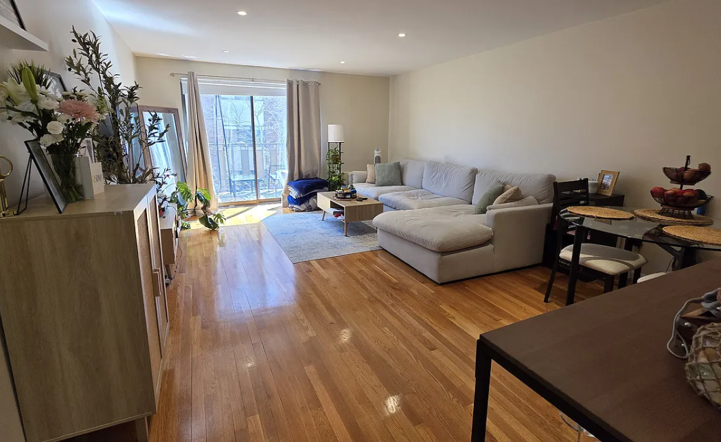 46 Williams St, Unit 404 in Brookline, MA - Building Photo