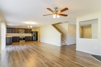 4901 Autumn Sage Landing in Raleigh, NC - Foto de edificio - Building Photo