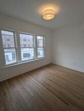 1945 W Augusta Blvd in Chicago, IL - Building Photo - Building Photo