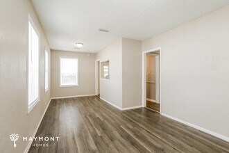 5360 Colonial Ave in Jacksonville, FL - Building Photo - Building Photo
