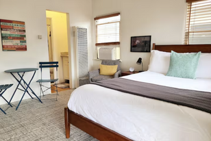 1437 10th St, Unit C in Santa Monica, CA - Building Photo