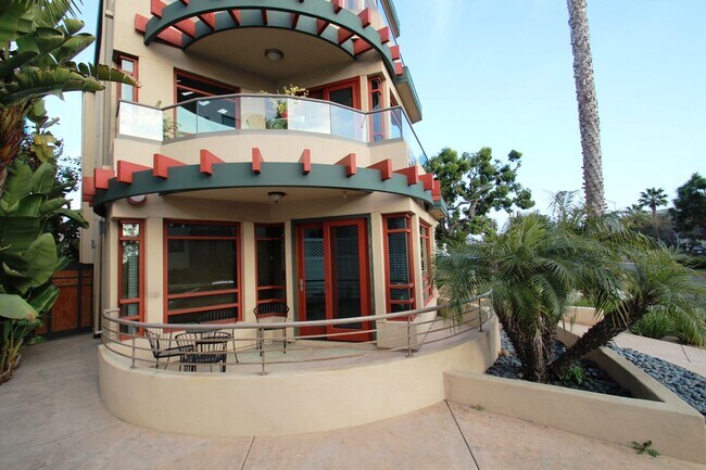 5431 La Jolla Blvd-Unit -Unit A in San Diego, CA - Building Photo - Building Photo