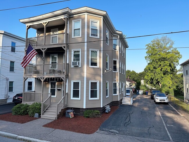 property at 17 Avery St