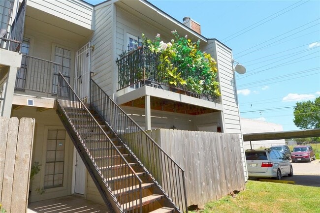 property at 10501 South Dr