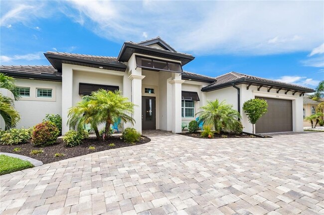 15746 Aqua Cir in Port Charlotte, FL - Building Photo - Building Photo