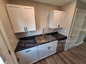 813 E Sciota Ave in Peoria Heights, IL - Building Photo - Building Photo