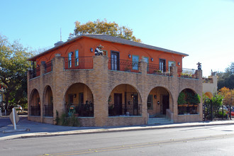 604 S St Marys St in San Antonio, TX - Building Photo - Building Photo