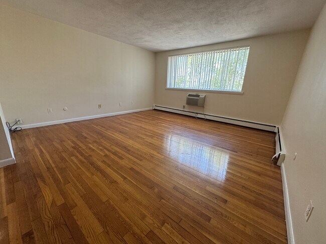 58 Gardner St, Unit 31 in Boston, MA - Building Photo - Building Photo