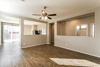 4728 W Calatrava Ln in Tucson, AZ - Building Photo - Building Photo