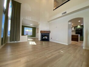 1778 Avenida Sevilla in Oceanside, CA - Building Photo - Building Photo