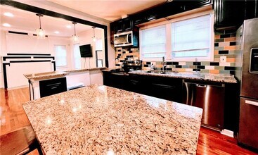 814 Moreland Ave SE in Atlanta, GA - Building Photo - Building Photo