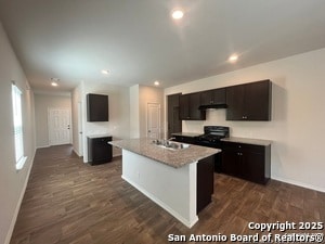 141 Middle Grn Lp in Floresville, TX - Building Photo - Building Photo