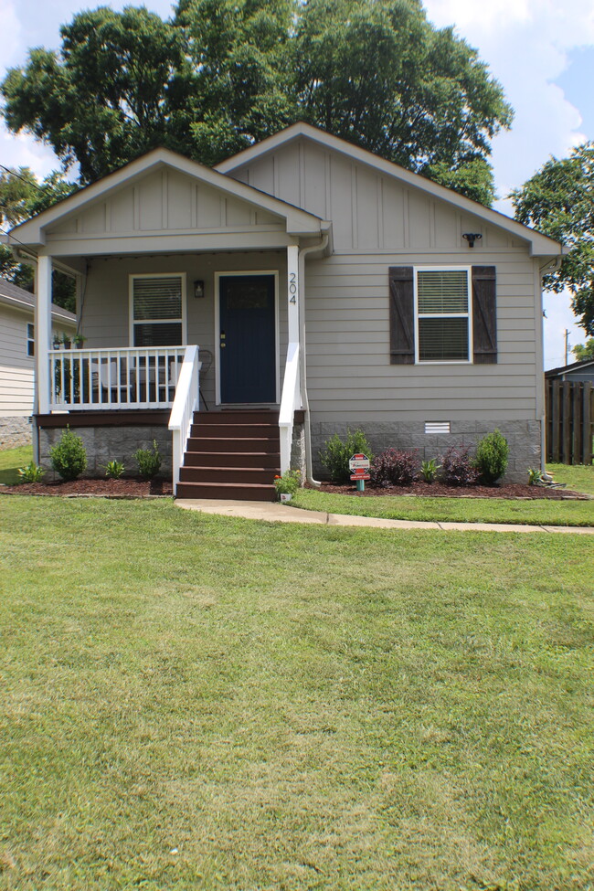 property at 204 30th St