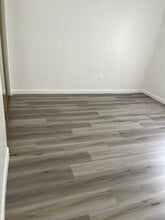 5078 Spencer St in Las Vegas, NV - Building Photo - Building Photo