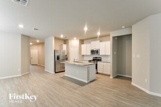 6620 Hatchery Way in San Antonio, TX - Building Photo - Building Photo
