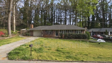 2649 Homeland Dr in Atlanta, GA - Building Photo - Building Photo