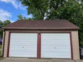 904 4th St S in Moorhead, MN - Building Photo - Building Photo