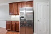 845 Hedgepath Terrace photo'