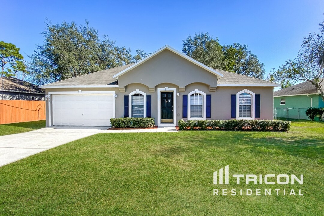 5332 Abagail Dr in Spring Hill, FL - Building Photo