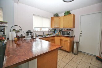204 Deerfield Park Dr in Cedar Park, TX - Building Photo - Building Photo