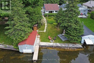 70 Antiquary Rd in Kawartha Lakes, ON - Building Photo