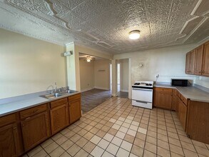 16 Union St in Claremont, NH - Building Photo - Building Photo