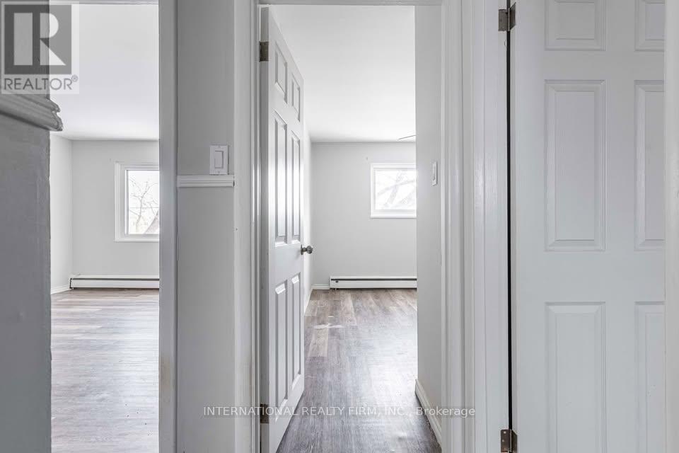 75 King Edward Ave in London, ON - Building Photo