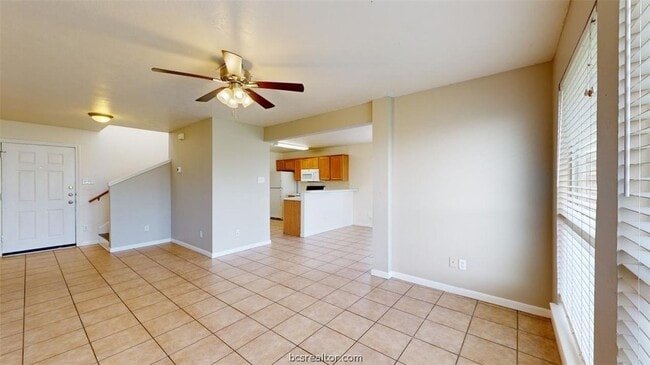 915 Bougainvillea St in College Station, TX - Building Photo - Building Photo