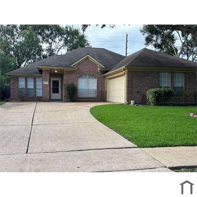 property at 1810 Tangleberry Ct