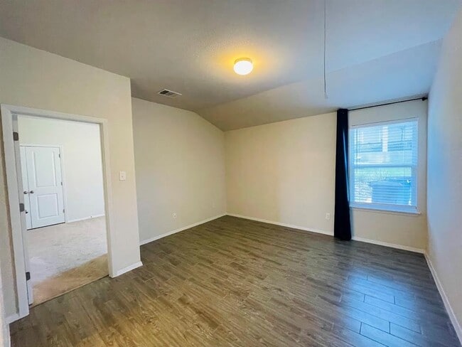 3803 Overhill Dr in Lago Vista, TX - Building Photo - Building Photo