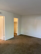 1580 Caraway Dr, Unit A in Costa Mesa, CA - Building Photo - Building Photo