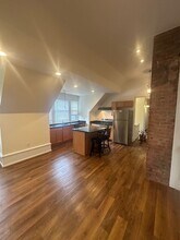 15 Strathallan Park in Rochester, NY - Building Photo - Building Photo