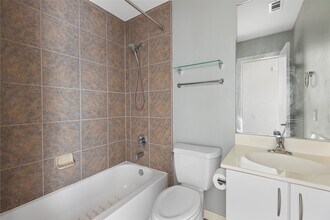 6935 Yellowstone Way Dr in Houston, TX - Building Photo - Building Photo