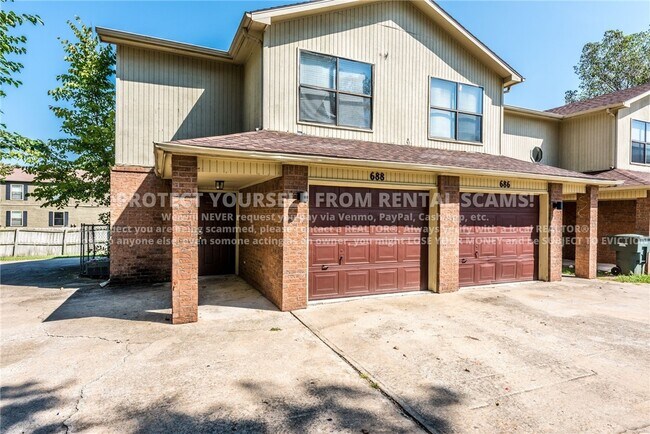 property at 686 W Martha Dr