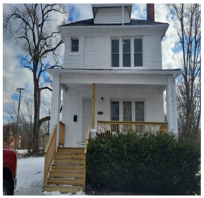 343 Elmhurst St in Highland Park, MI - Building Photo