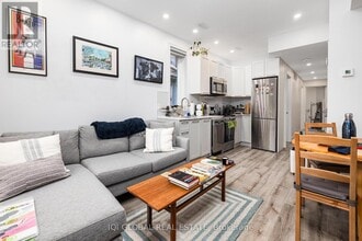 12 Rusholme Park Crescent in Toronto, ON - Building Photo - Building Photo