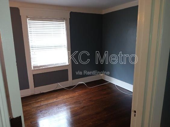 4629 Harrison St in Kansas City, MO - Building Photo - Building Photo