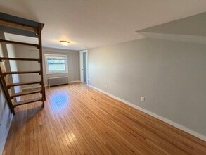 146 Village St in Medway, MA - Building Photo - Building Photo