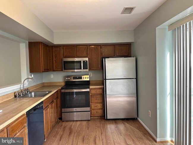 14781 London Ln in Bowie, MD - Building Photo - Building Photo