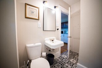 801 E Marion St in Shelby, NC - Building Photo - Building Photo