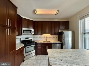 1610 N Broom St in Wilmington, DE - Building Photo - Building Photo