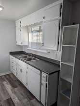 6905 Holmes Island Rd SE in Olympia, WA - Building Photo - Building Photo