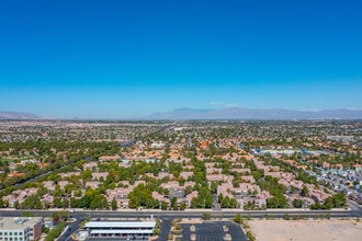 Spanish Palms in Las Vegas, NV - Building Photo - Building Photo