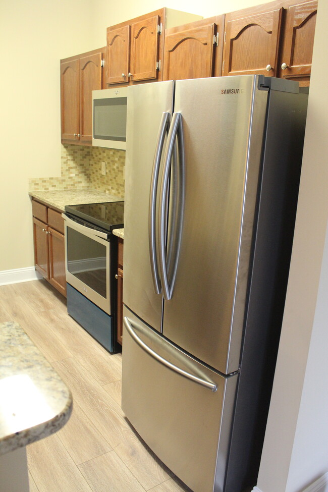 2700 Pine Tree Rd NE, Unit 2308 in Atlanta, GA - Building Photo - Building Photo