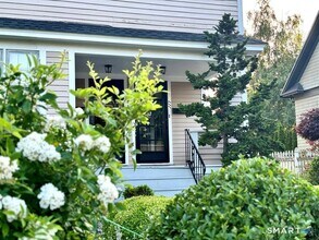 113 Ellsworth St in Bridgeport, CT - Building Photo - Building Photo