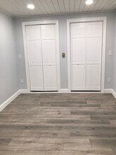 57 Utica St, Unit 55 Utica Back in Clinton, NY - Foto de edificio - Building Photo