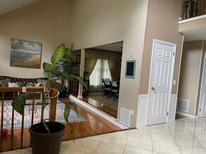 1 Lenape Ln in West Windsor Township, NJ - Building Photo - Building Photo