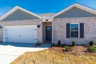 103 Betty Garrett Dr in Madison, AL - Building Photo - Building Photo